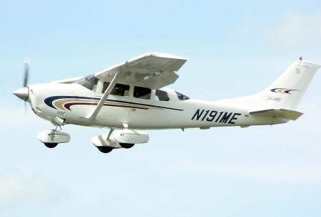 Cessna 206H - 
